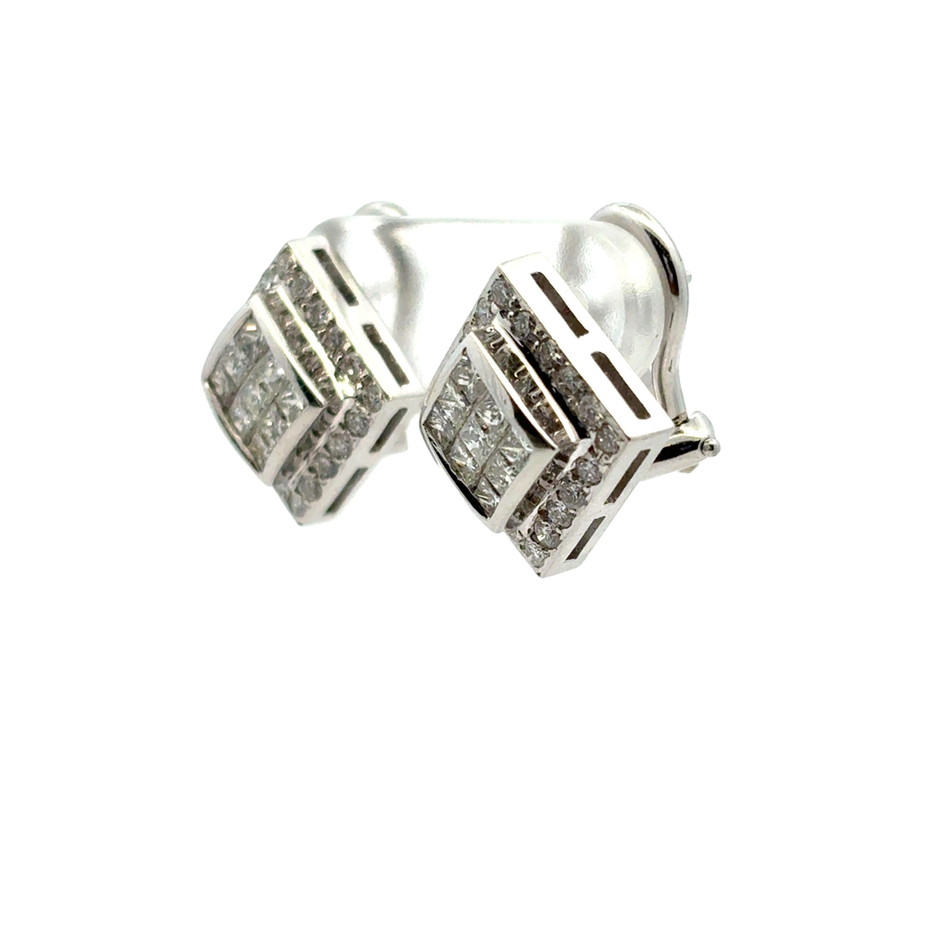 Boucles d'oreilles en or blanc 18k Rhombus approx. 0.82ctw Square Diamond Earrings Excellent état - En vente à Boca Raton, FL
