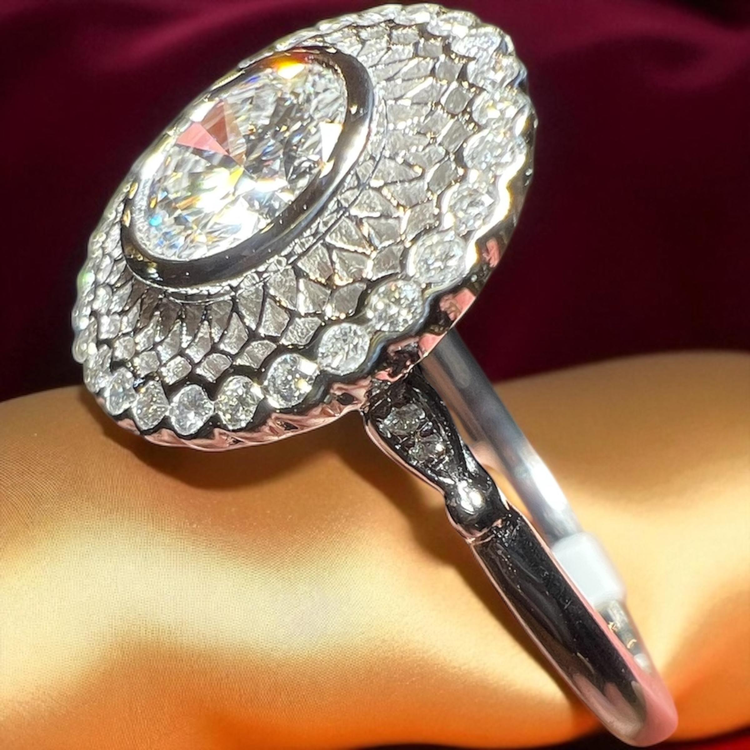 Taille ronde Bague en or blanc 18k  Diamant brillant moderne de 0,70 ct G/VS, inspiration art déco en vente