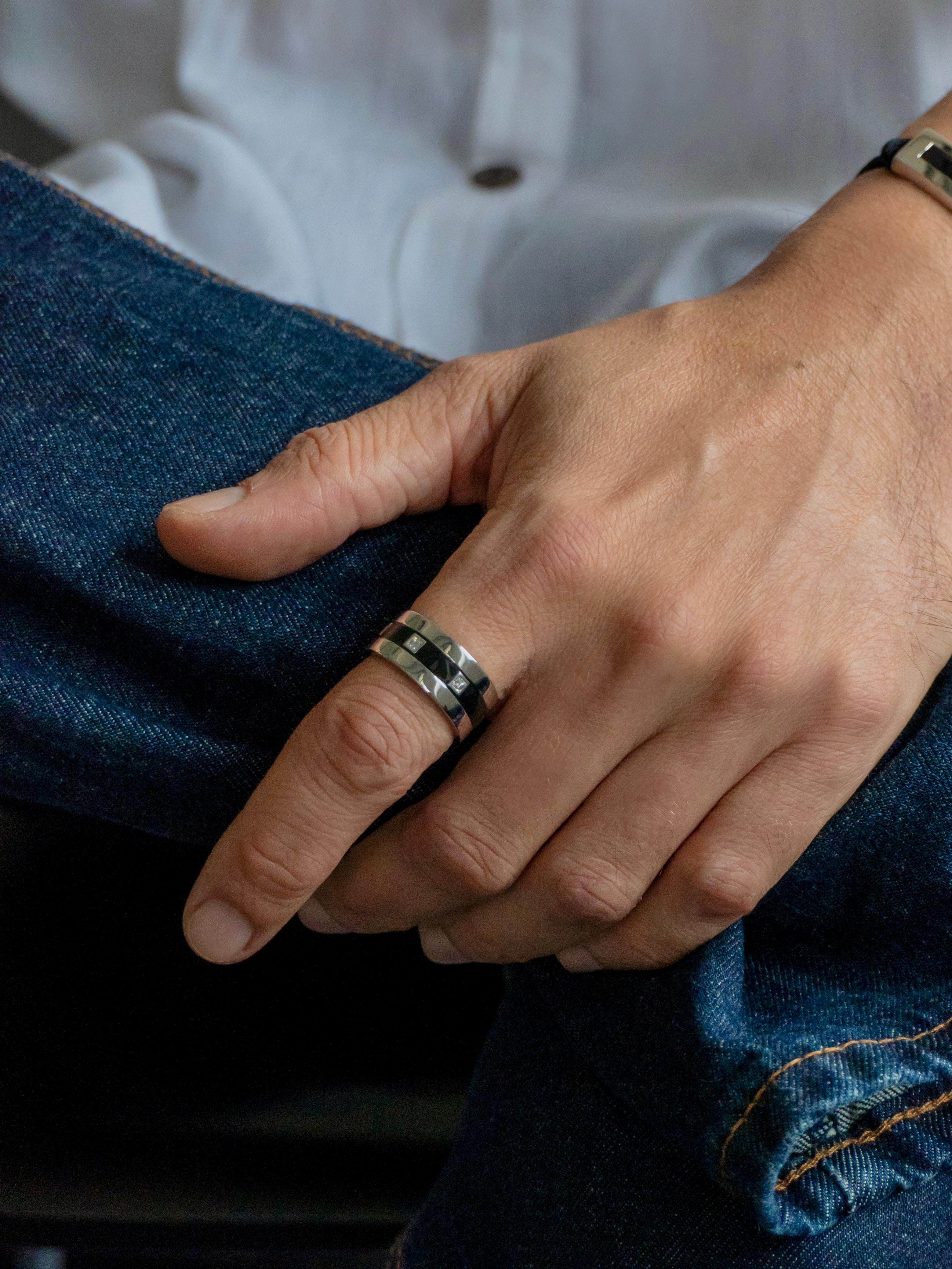 Round Cut 18k White Gold Ring and Black Enamel Ring with Diamonds For Sale