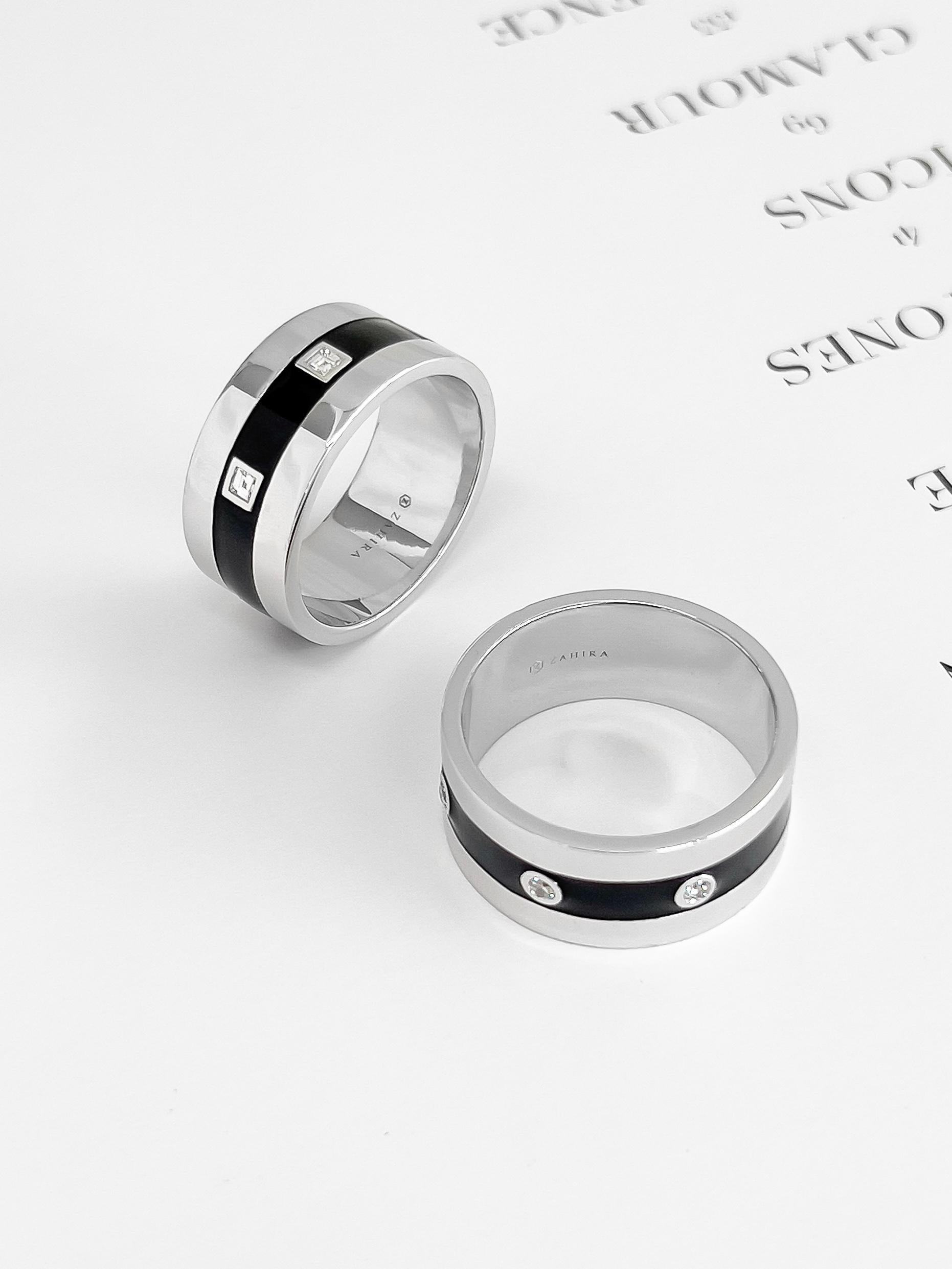 18k White Gold Ring and Black Enamel Ring with Diamonds In New Condition For Sale In Bangkok, TH