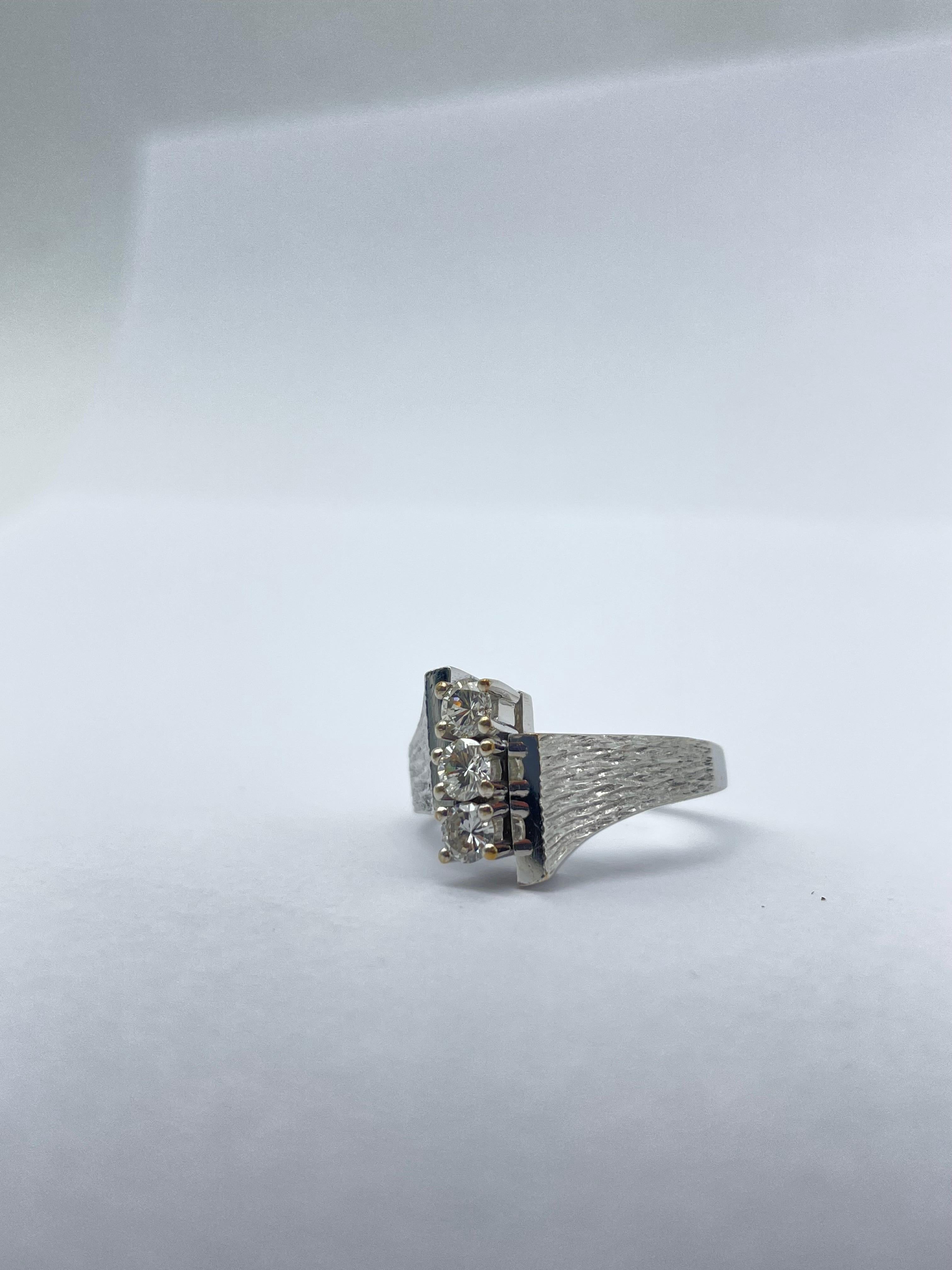 Women's or Men's 18k White Gold Ring, Diamonds 0.50 Carat For Sale
