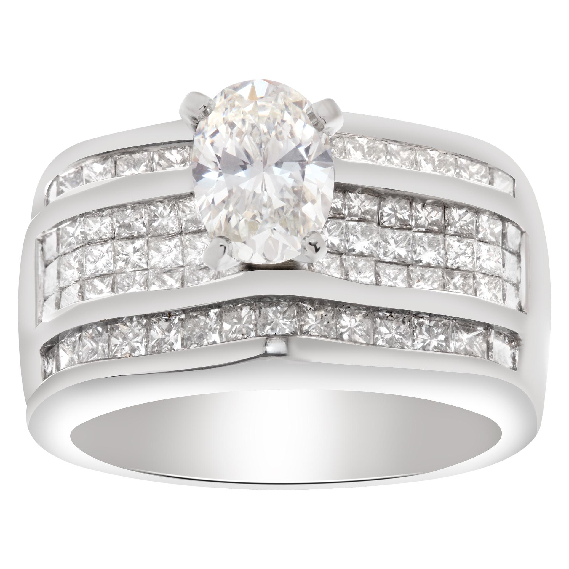Bague en or blanc 18 carats, diamant taille ovale brillant de 1 carat certifié par le GIA Excellent état - En vente à Surfside, FL
