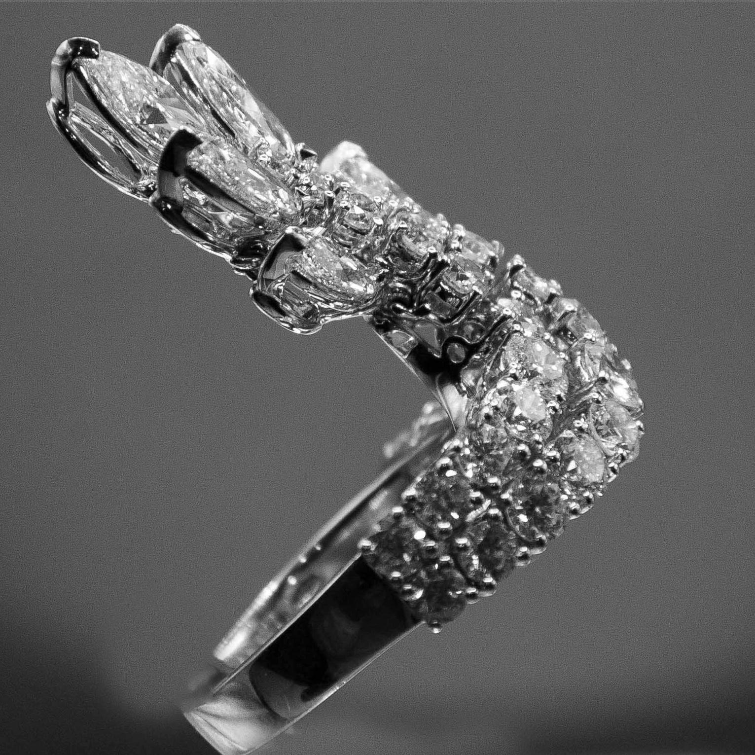 Women's 18k White Gold Ring / Handmade with 4.42cts, Marquise & Round Diamonds  For Sale