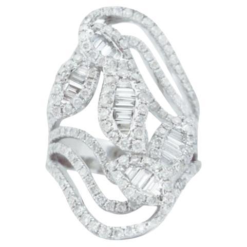 18K White Gold Ring Round and Tapper Diamond Dress Ring