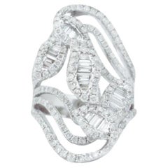 Anello in oro bianco 18 carati Anello con diamanti rotondi e a spillo