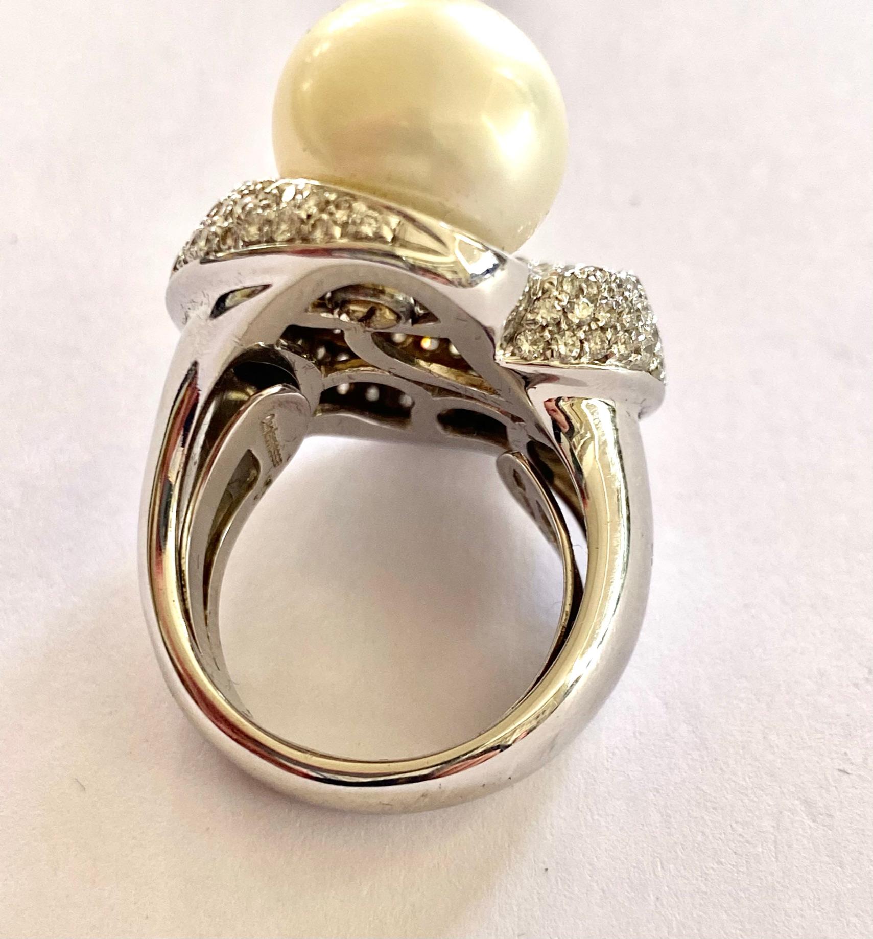 Women's 18 Karat Gold Ring Signed: CANTEMESSA, Set with 218 Diamonds and One ‘1’ Pearl For Sale