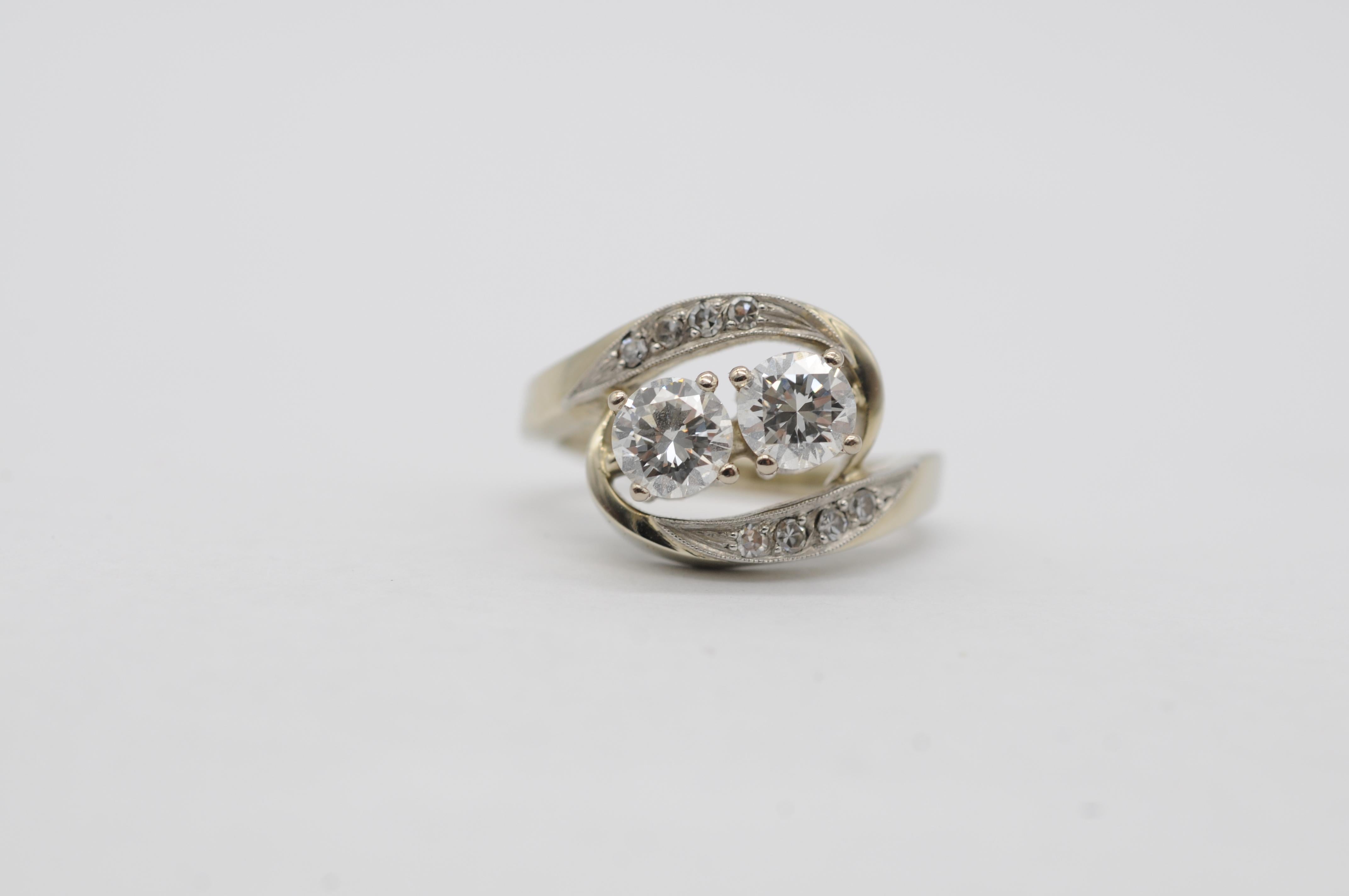 Femenino o masculino Anillo de oro blanco de 18 quilates con diamantes talla brillante total de 0,50 quilates, F-G, VVS2-VS1 en venta