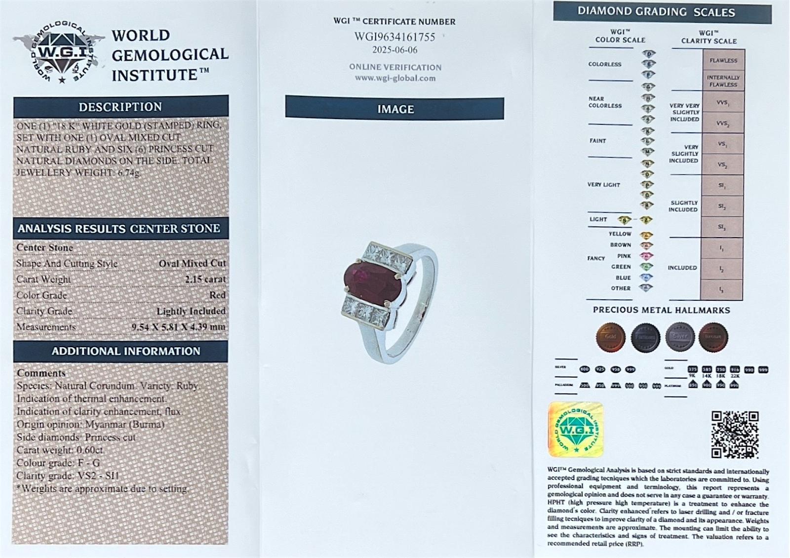 Anillo de oro blanco de 18 quilates con rubí natural de 2,15 ct y diamantes talla princesa Corte princesa en venta