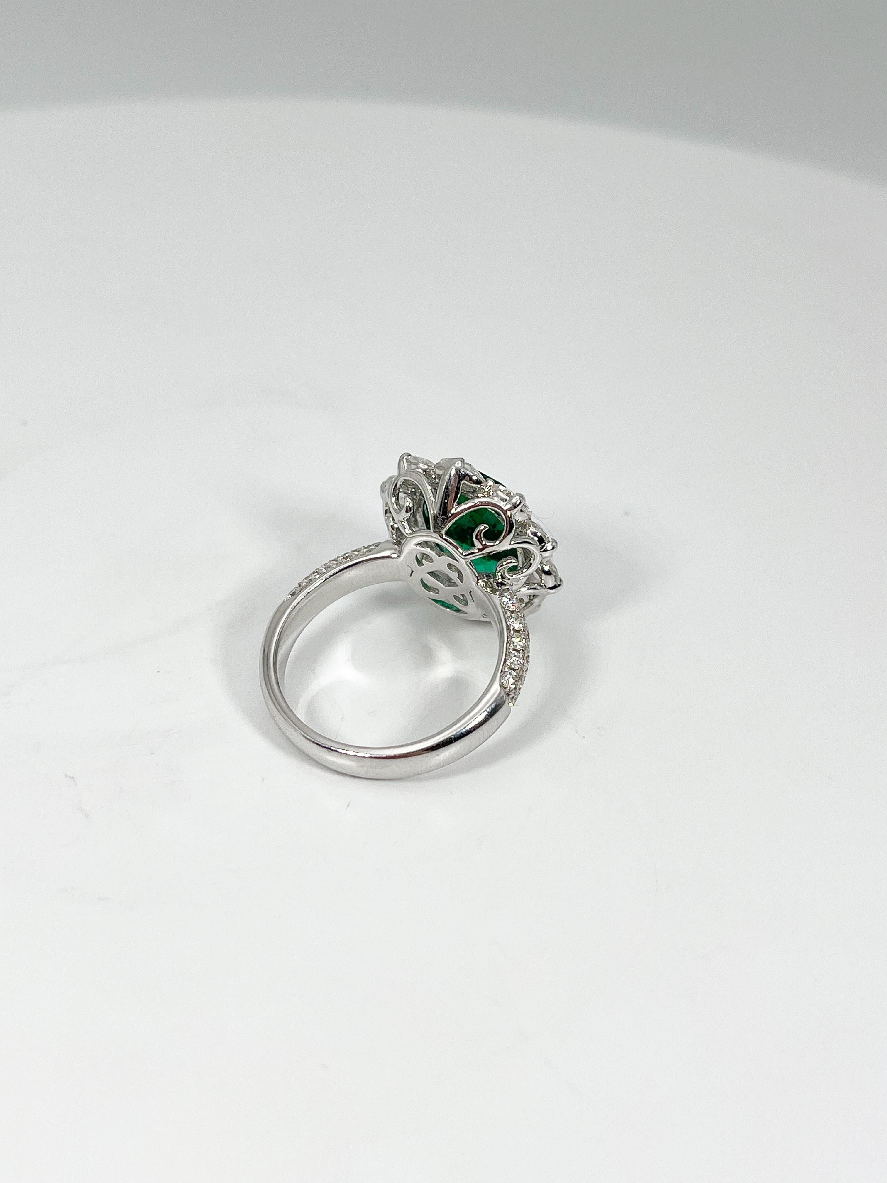 18K White Gold Ring with 4.62 Emerald and 1.39 CTW Diamonds In Good Condition For Sale In Stuart, FL