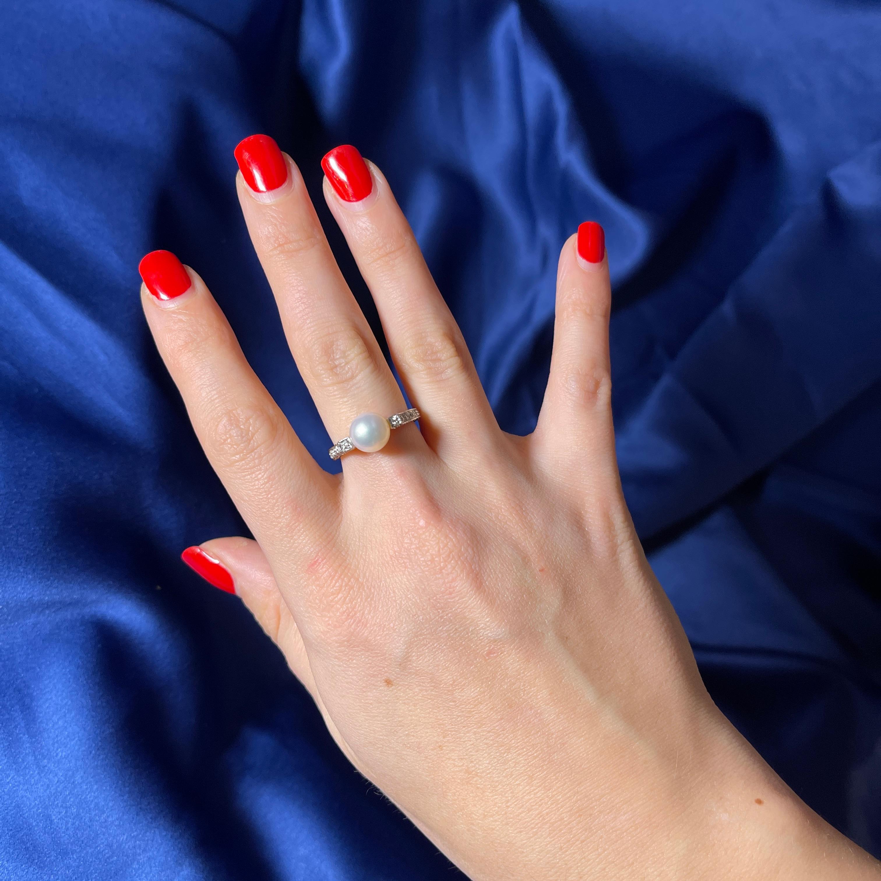18k White Gold Ring with 8mm White Pearl and Pavé Diamond Band For Sale 2