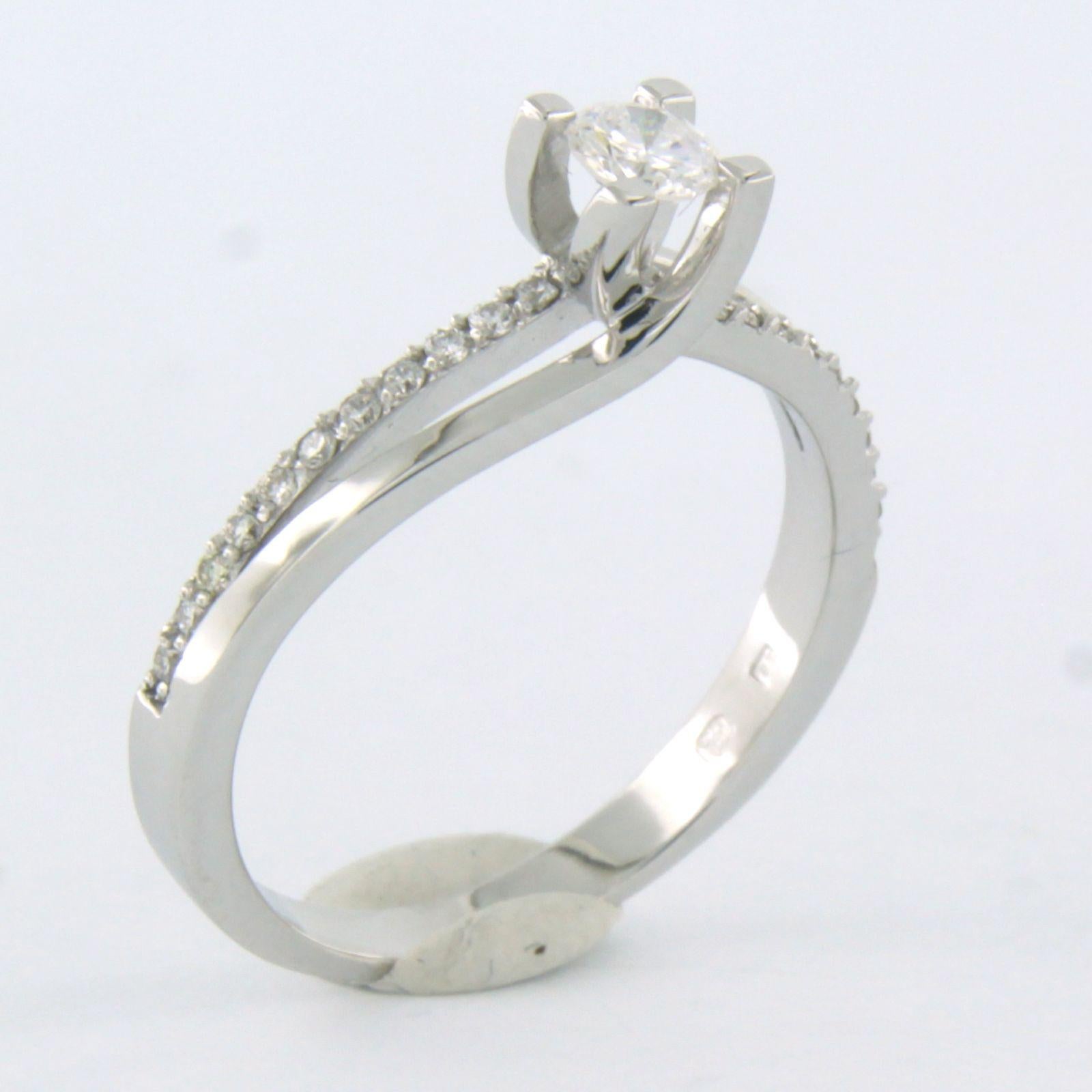 18k white gold ring with brilliant cut diamond. 0.32ct For Sale 2