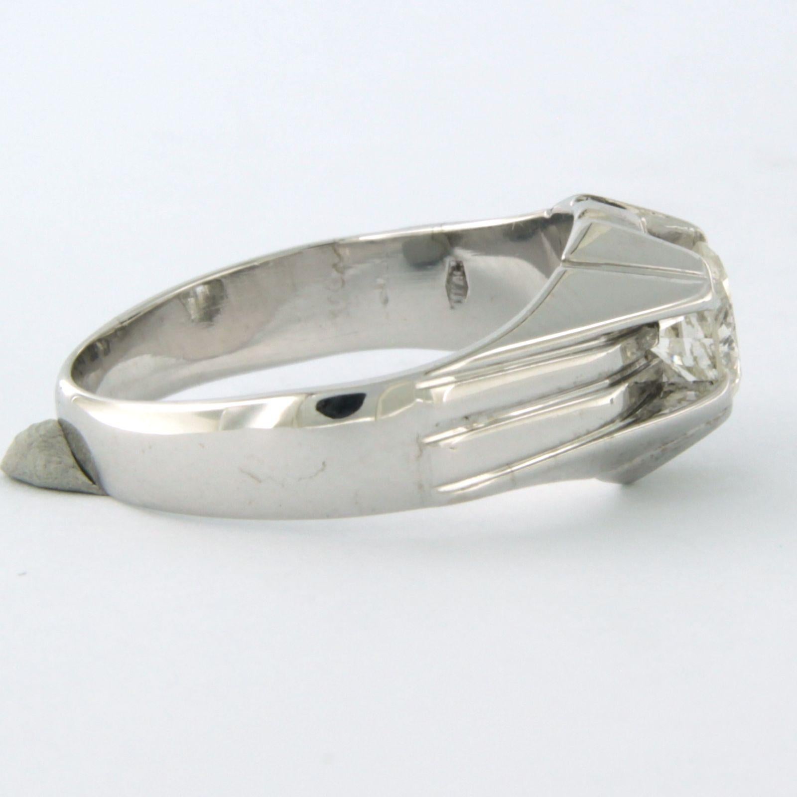 Men's 18k white gold ring with brilliant cut diamond up to 0.90ct - 7.2 grams For Sale