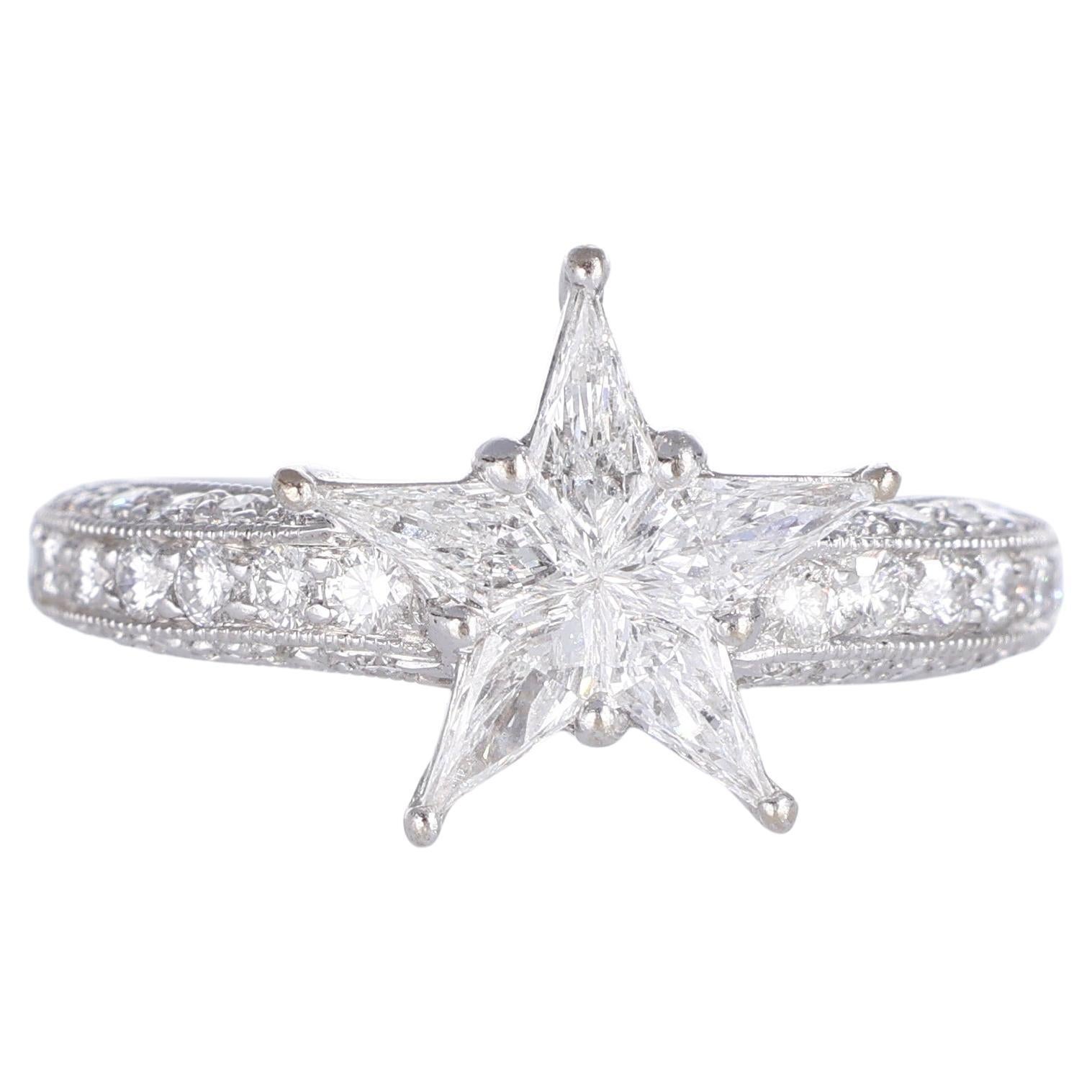18K White Gold Ring with Diamond Star Centerpiece and Pave Diamonds