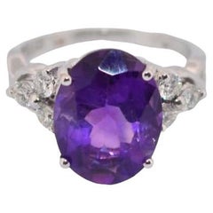 18K White gold ring with diamonds and amethyst