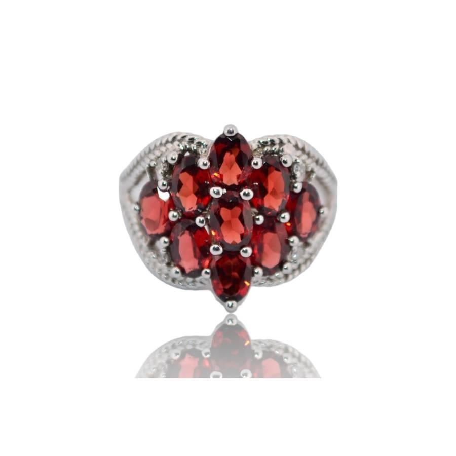 Brilliant Cut 18K White Gold Ring With Diamonds And Granites For Sale