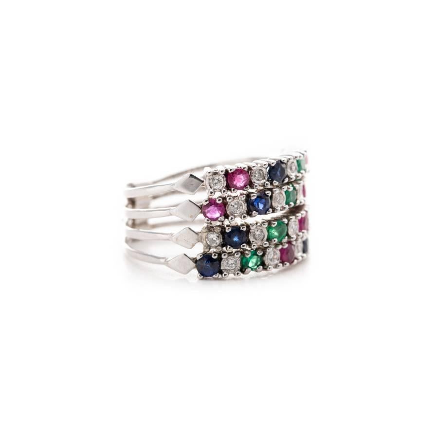 Brilliant Cut 18K White gold ring with diamonds, emeralds, sapphires and rubies For Sale