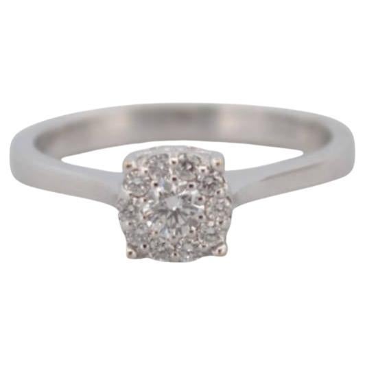 18K White Gold Ring with Diamonds