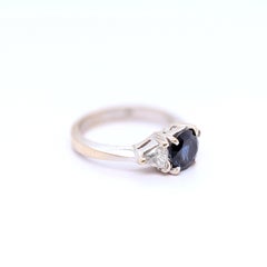 18k White Gold Ring with GIA Round Blue Sapphire & Trillion Diamonds - Size 5.5