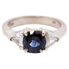 18k White Gold Ring with GIA Round Blue Sapphire & Trillion Diamonds - Size 5.5