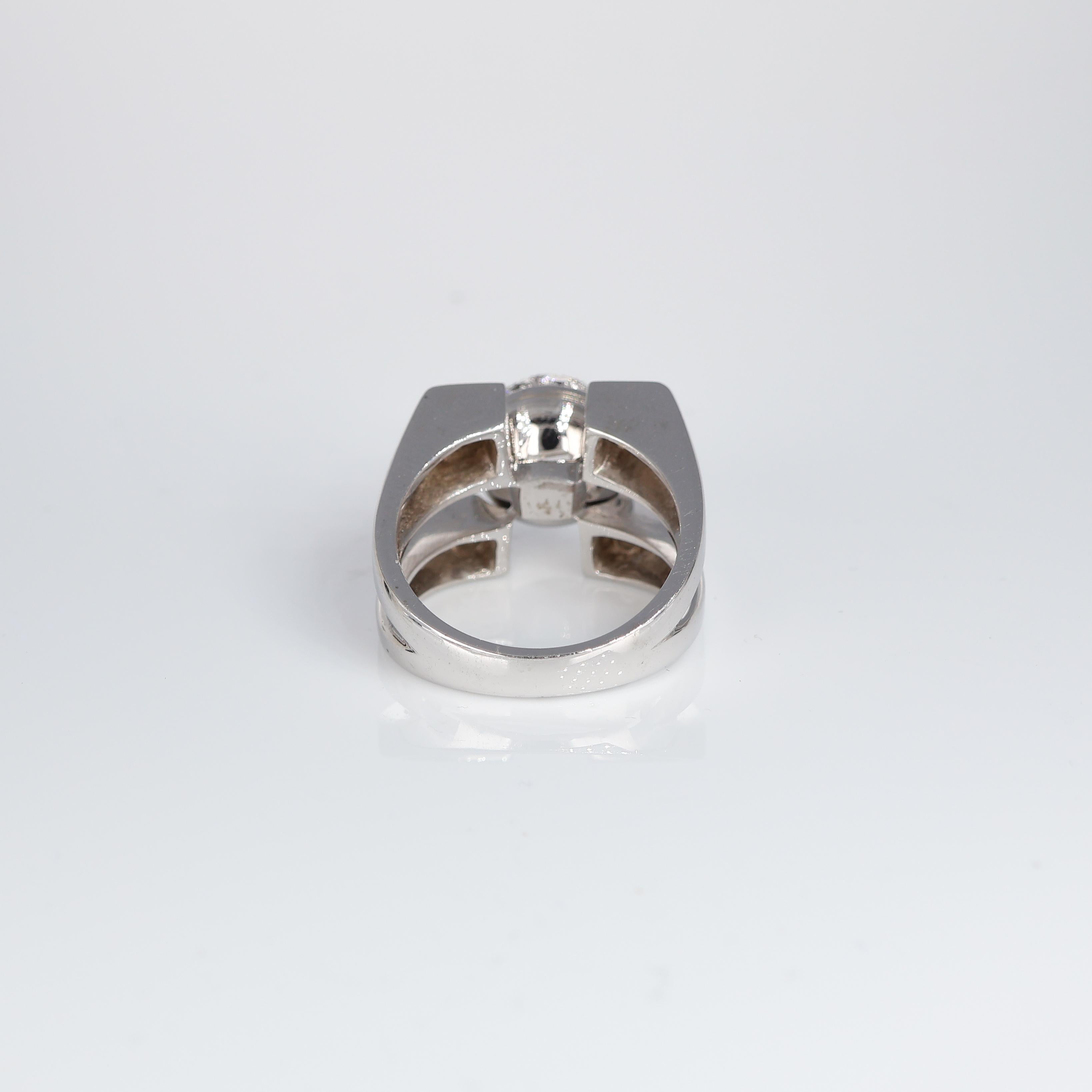 Women's or Men's 18k White Gold Ring with Natural Diamond Pavé Sphere For Sale