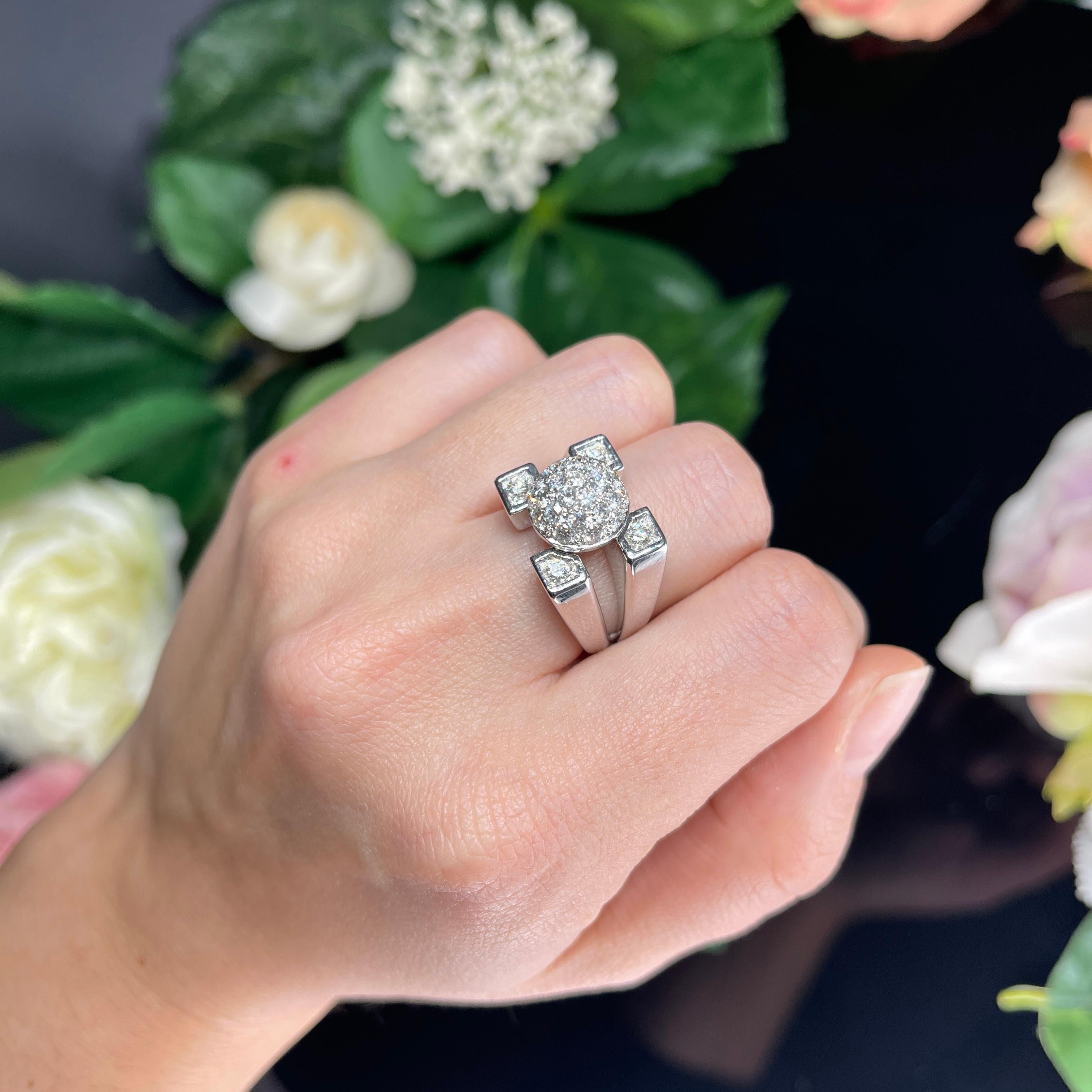 18k White Gold Ring with Natural Diamond Pavé Sphere For Sale 2