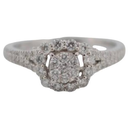 18K White Gold Ring with Natural Diamonds