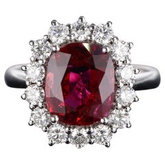 18K White Gold Ring with Natural Siam Ruby and Diamonds