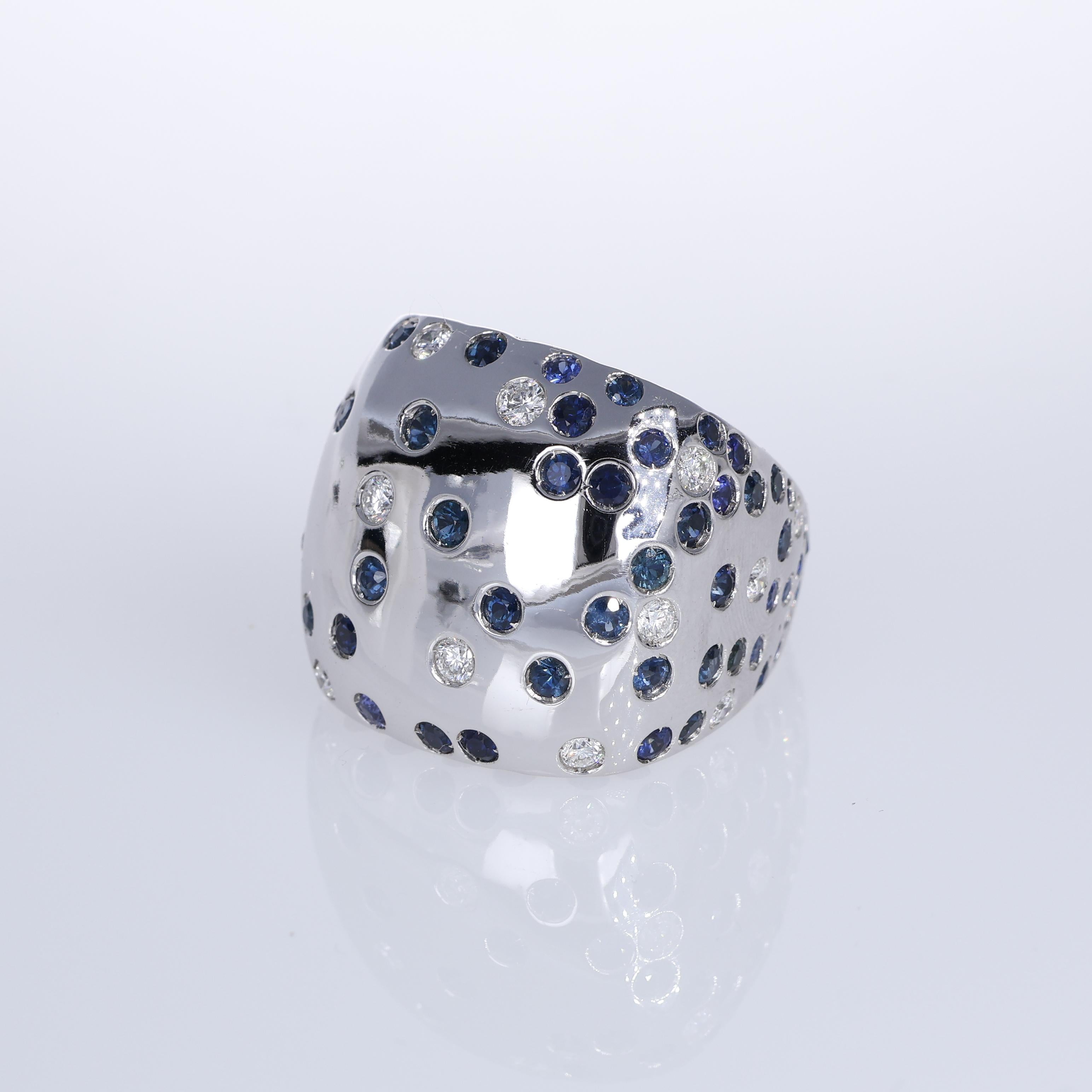 Brilliant Cut 18K White Gold Ring with Sapphire and Diamond Polka Dot Design For Sale