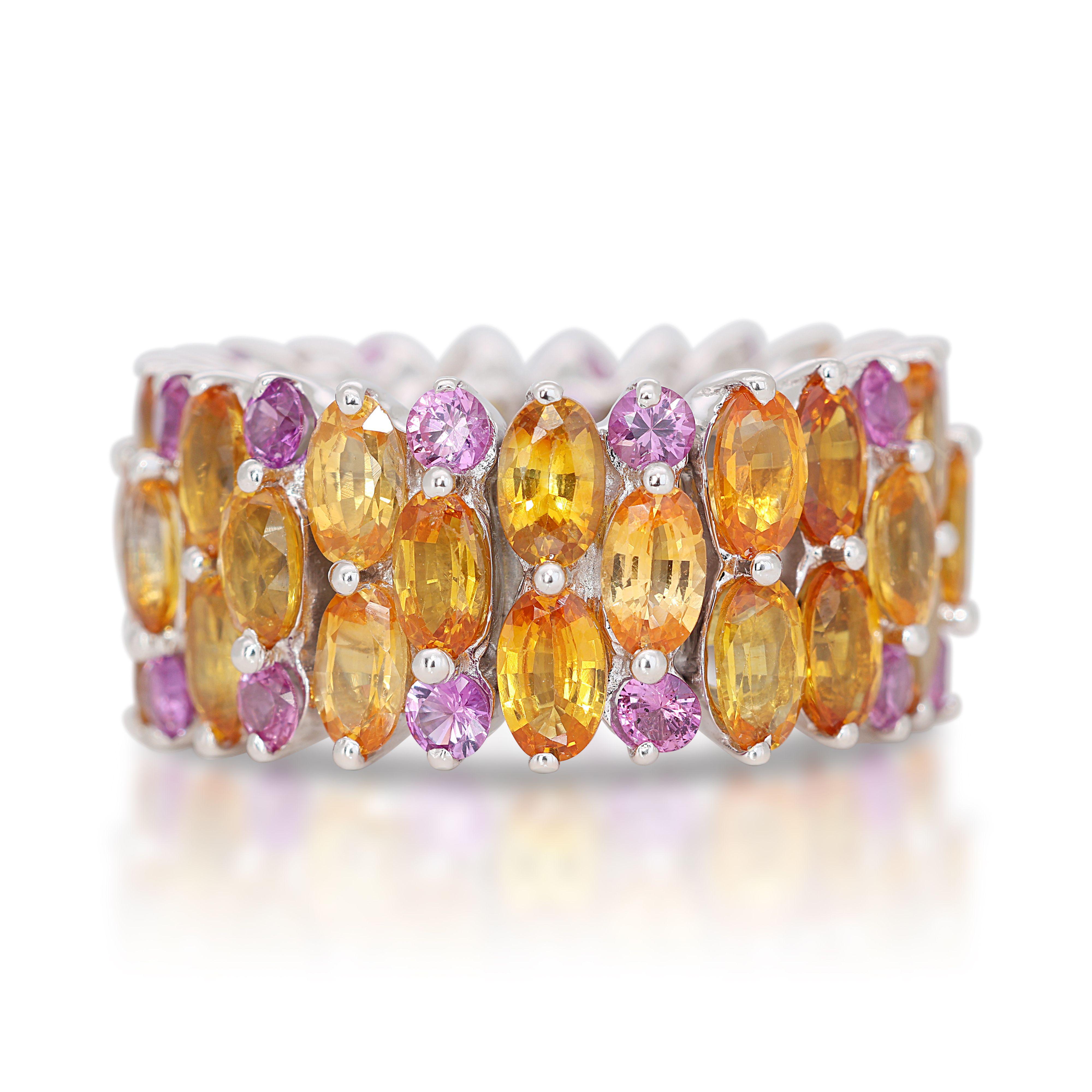 Round Cut 18K White Gold Ring with Vibrant Citrine and Amethyst For Sale