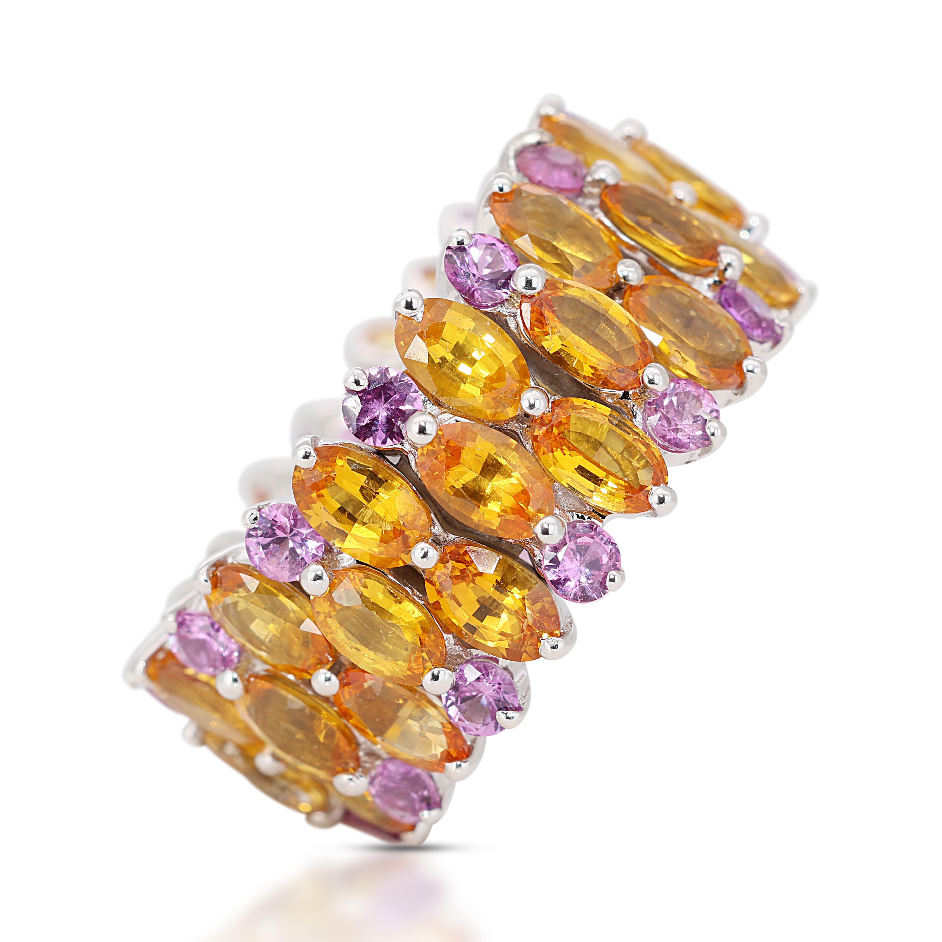 18K White Gold Ring with Vibrant Citrine and Amethyst For Sale 3