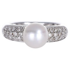Anello in oro bianco 18 carati con perla bianca e diamanti taglio Brilliante