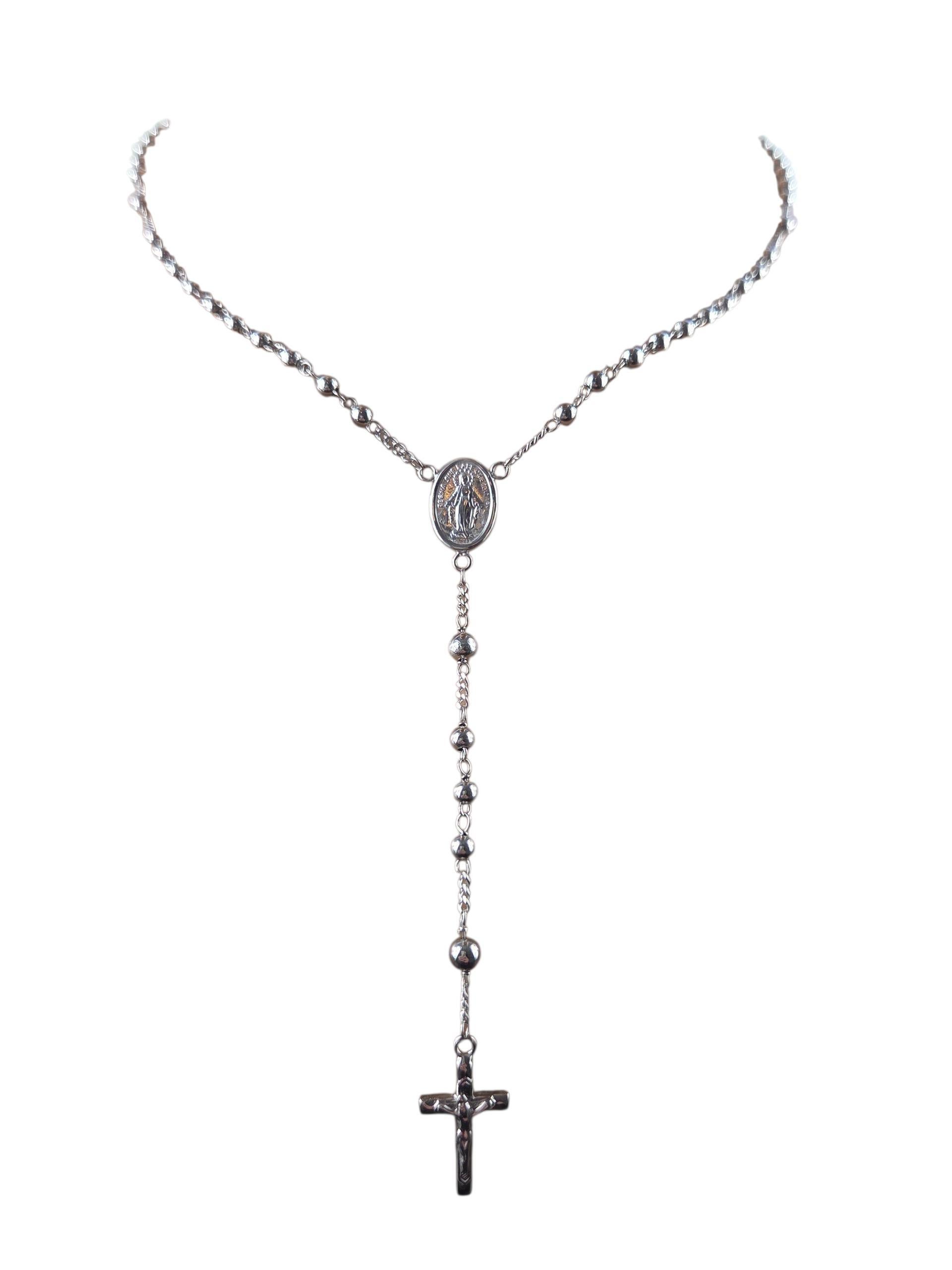 Grani del rosario in oro bianco 18 carati

Rosario in oro bianco 18 carati splendidamente lavorato, con grani luminosi e un crocifisso lucido per un'espressione di fede e raffinatezza senza tempo.

Test XRF per 18,3k

Peso: 12,1g/