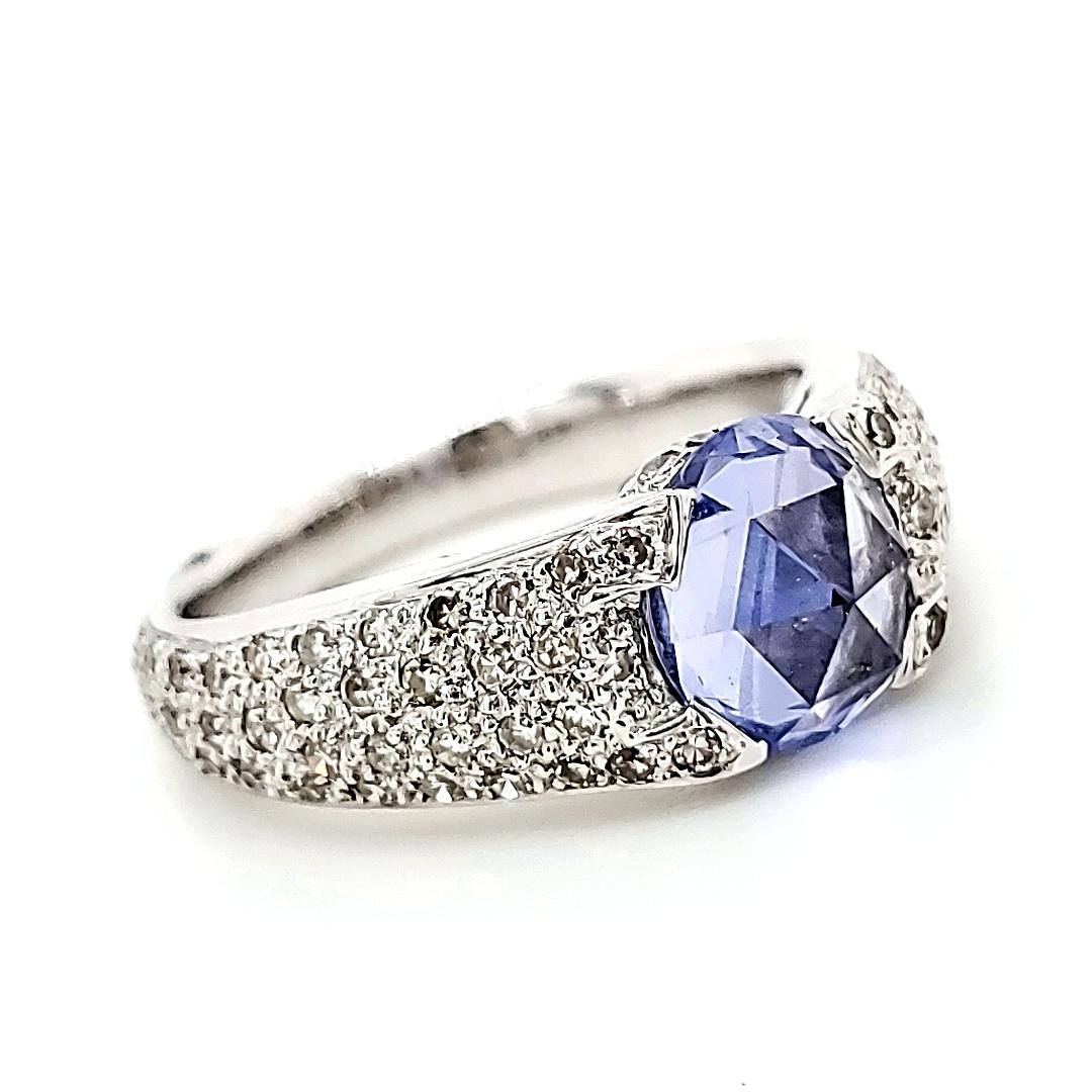 Bague de fiançailles en or blanc 18 carats avec saphir bleu taille rose de 1,83 carat Pour femmes en vente