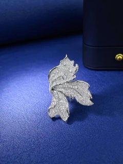 Bague feuille d'érable en or blanc 18 carats et diamants taille rose