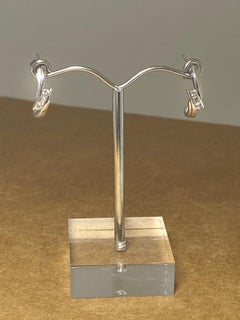 18K White Gold & Round and Baguette Cut Diamond (0.20ct) Earrings. G/VS.