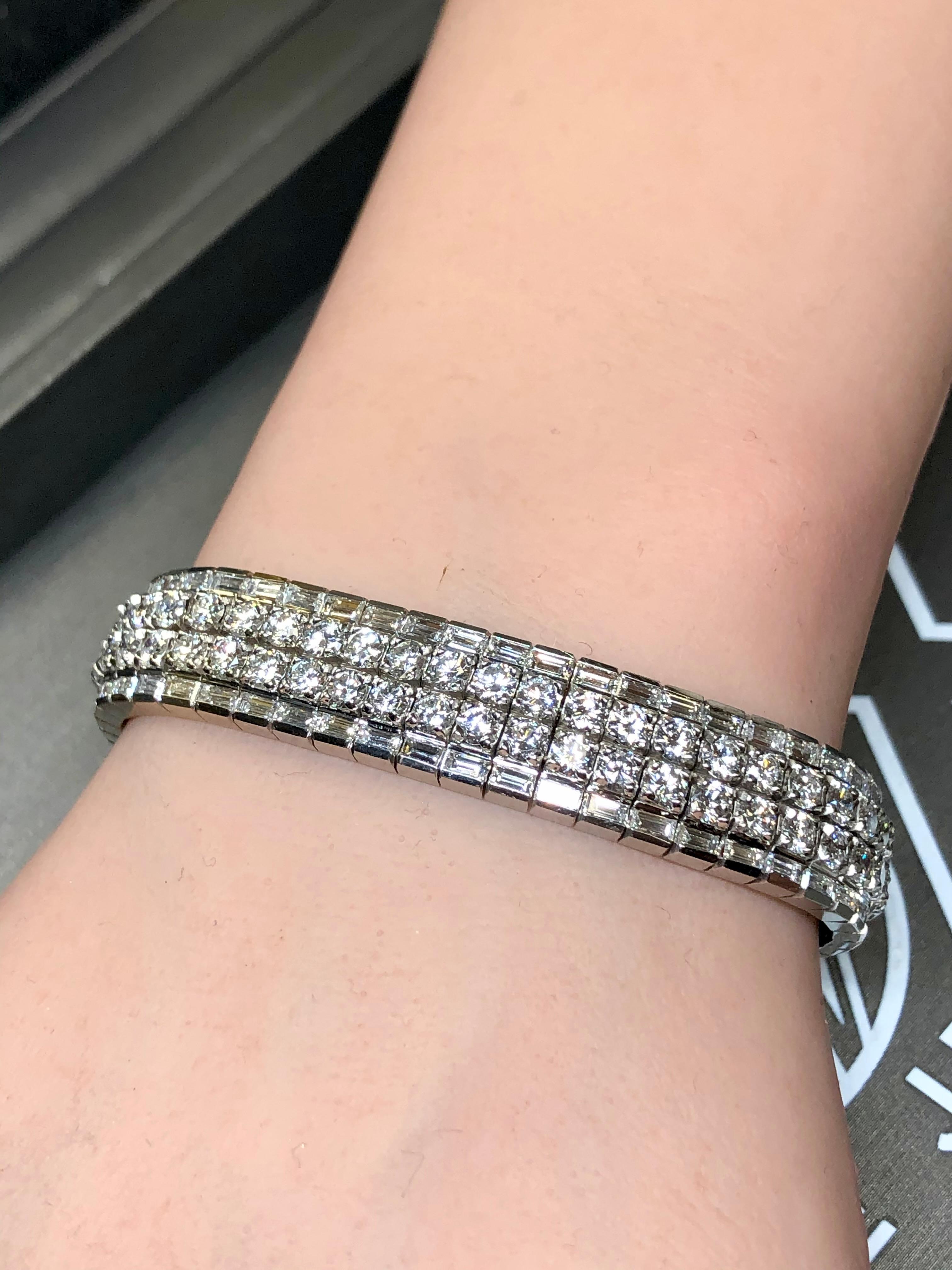18 Karat Weißgold Rundes Baguette-Diamant Breites, schweres Cocktail-Armband 22,40 Karat im Angebot 9