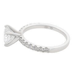 18 Karat White Gold Round Cut Diamond Engagement Ring 1.54 Carat