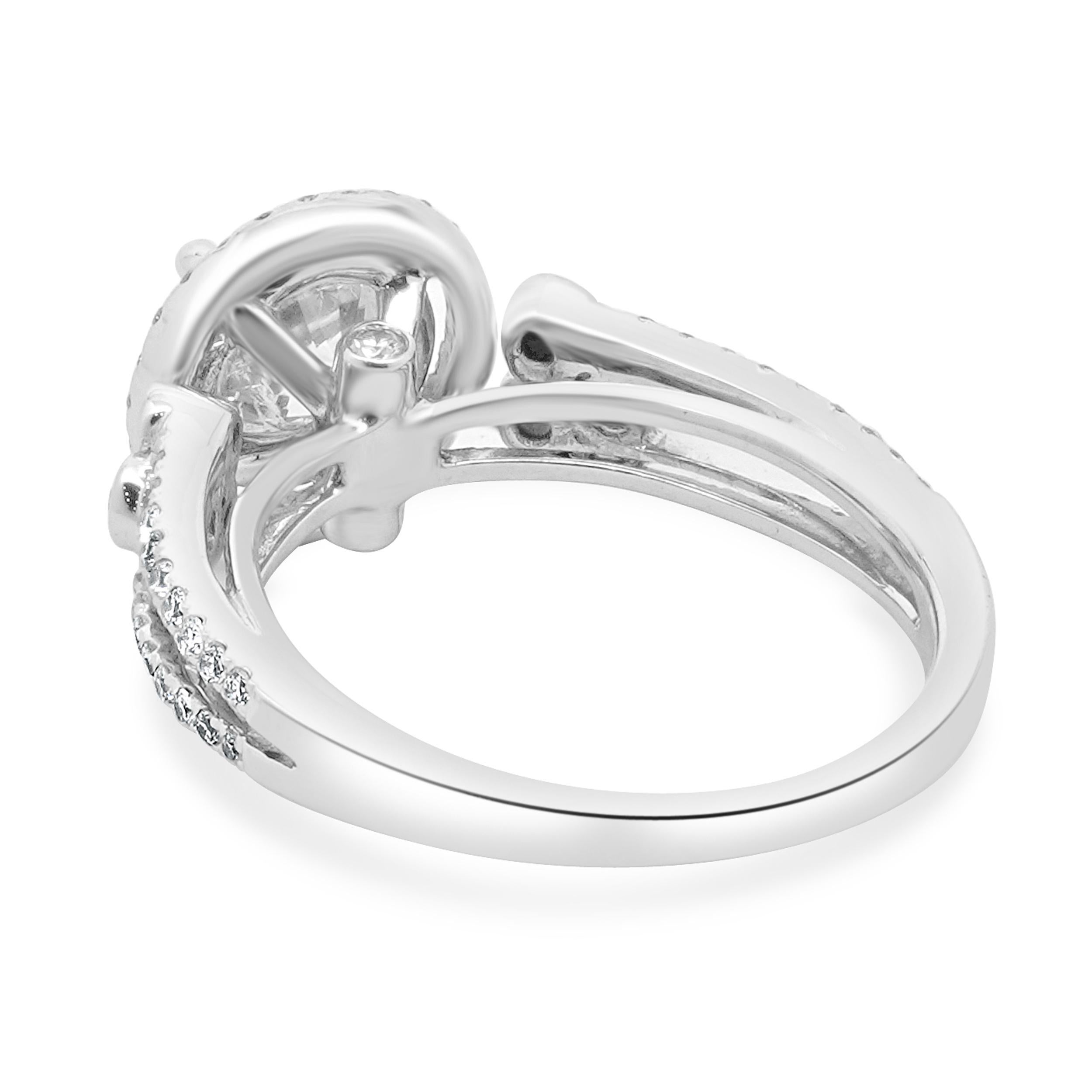 Anello di fidanzamento con diamante taglio rotondo in oro bianco 18K In condizioni ottime in vendita a Scottsdale, AZ