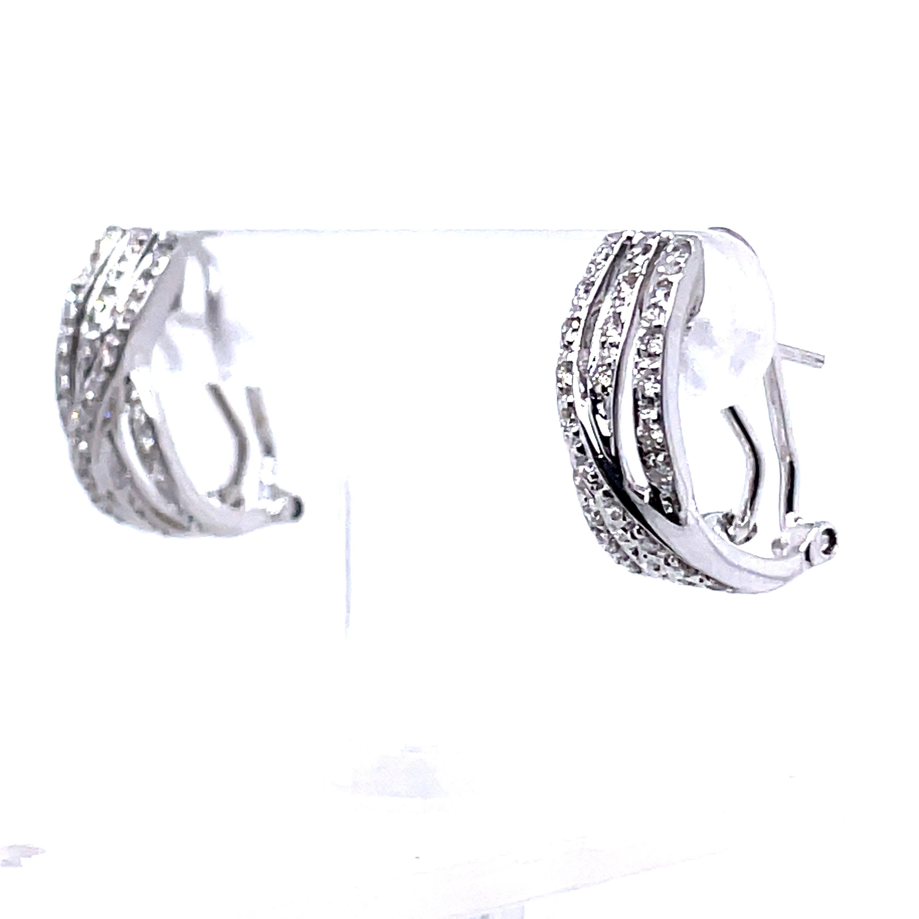 Boucles d'oreilles en or blanc 18k diamant rond Cts 0.38 en vente 4