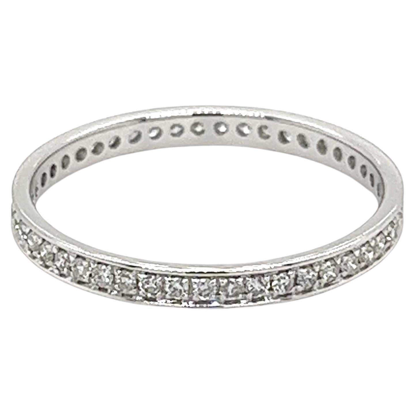 18K White Gold Round Diamond Eternity Wedding Band  2mm Width, Size 7