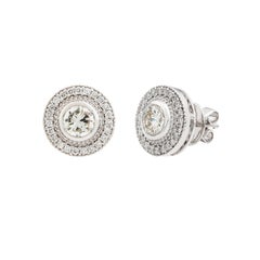Orecchini a bottone in oro bianco 18 carati con diamanti rotondi in montatura halo da 1,76 carati, gioielli in stile Estate Jewelry