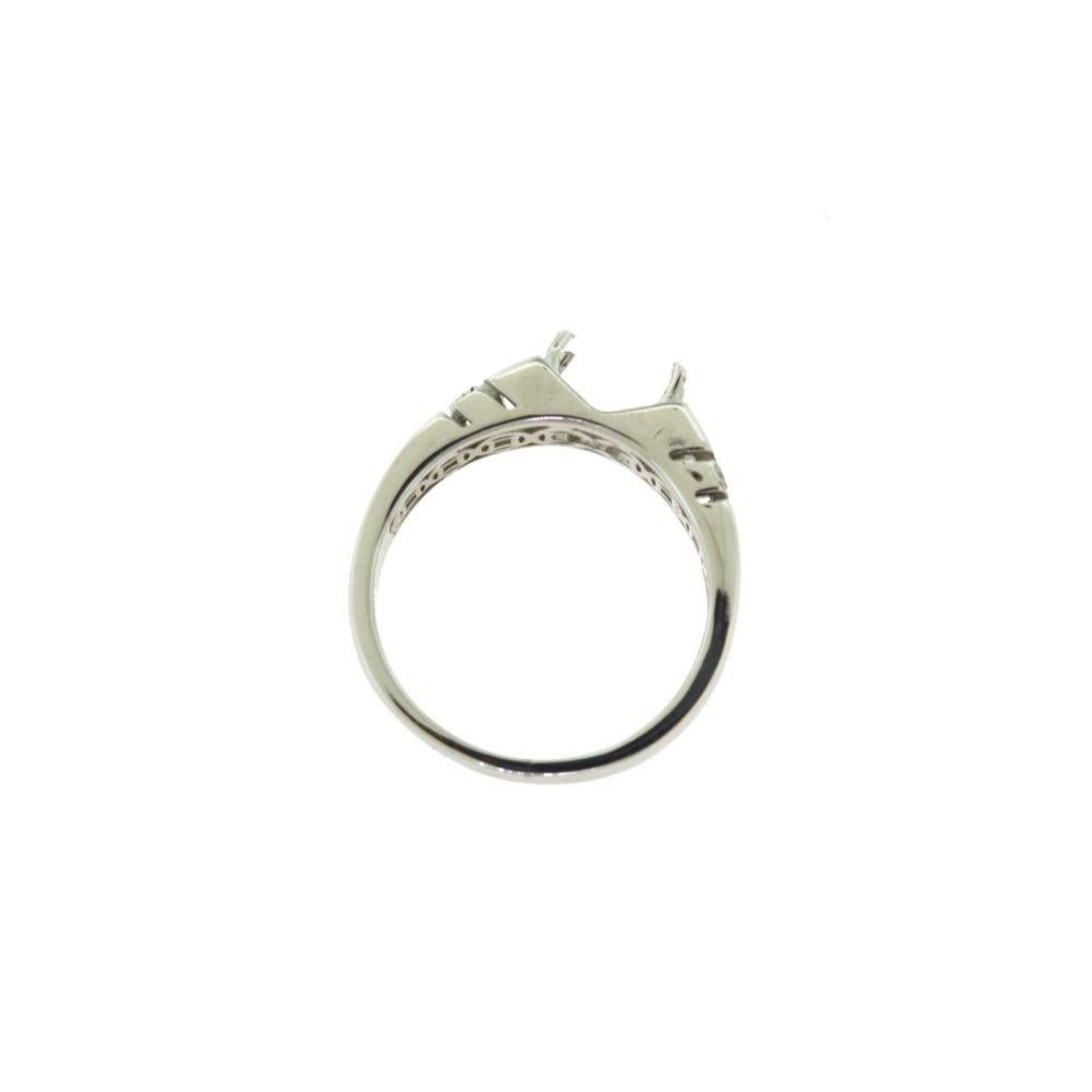 Women's or Men's 18 Karat White Gold Round Diamond Side Accent Diamond Ring Setting