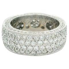 Anello Eternity Band in oro bianco 18k con pave rotondo da 4,0ctw di diamanti 7,7mm sz 5,5