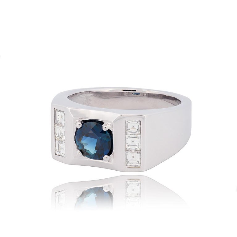 Modern 18k White Gold Royal Blue Sapphire & Diamond Gentleman’s Ring For Sale