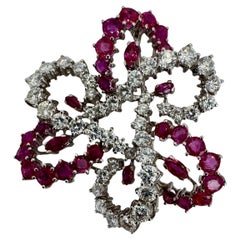 Broche/Pins de oro blanco de 18 quilates con rubíes y diamantes