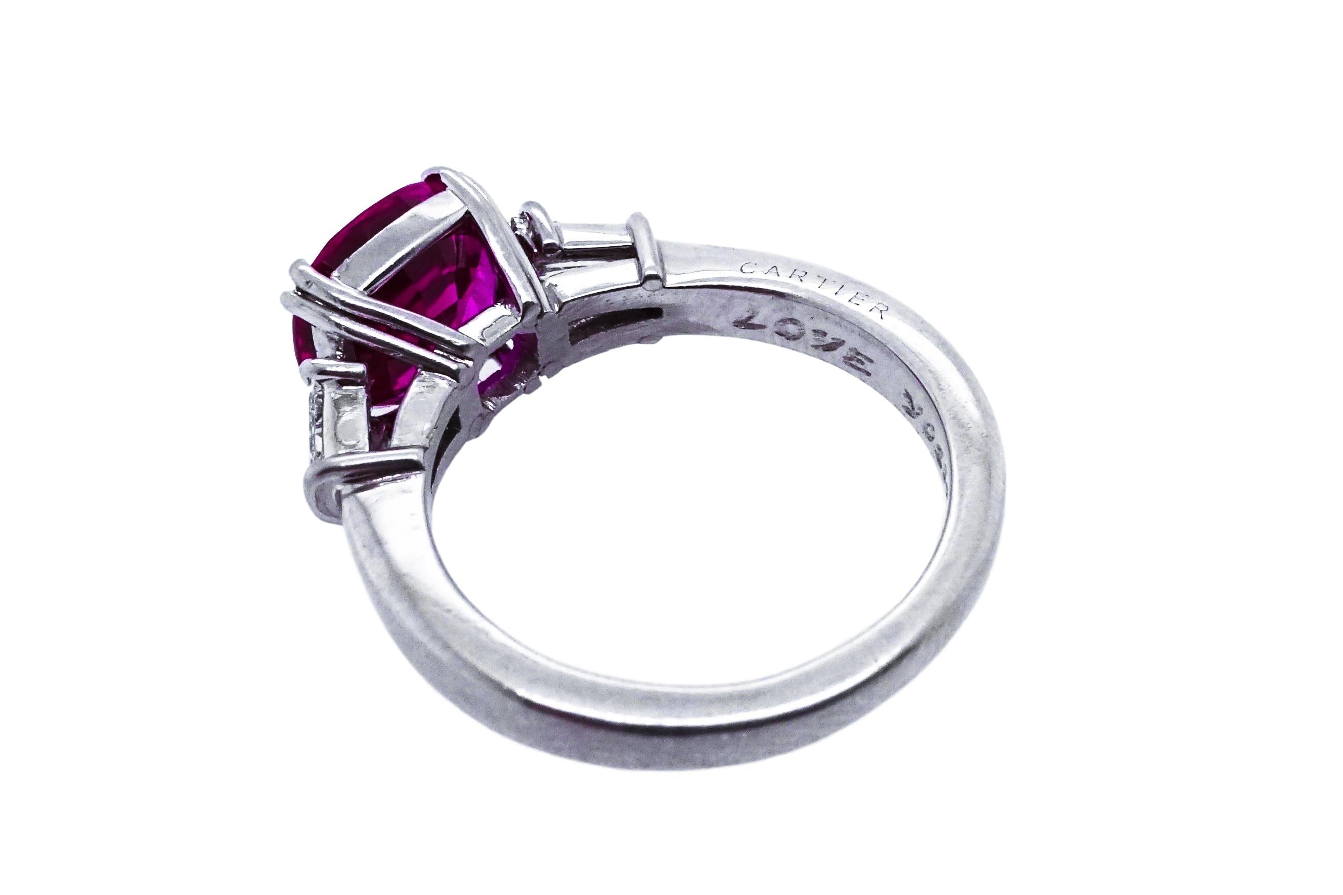 Cartier 18 Karat White Gold, Ruby and Diamond Ring In Good Condition For Sale In New York, NY