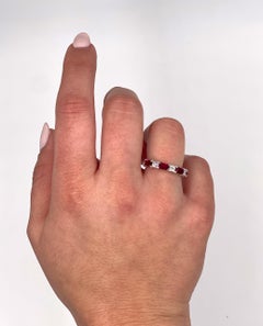 1,09 Karat Rubin und 0,34 Karat Diamant Ring aus 18K Weißgold