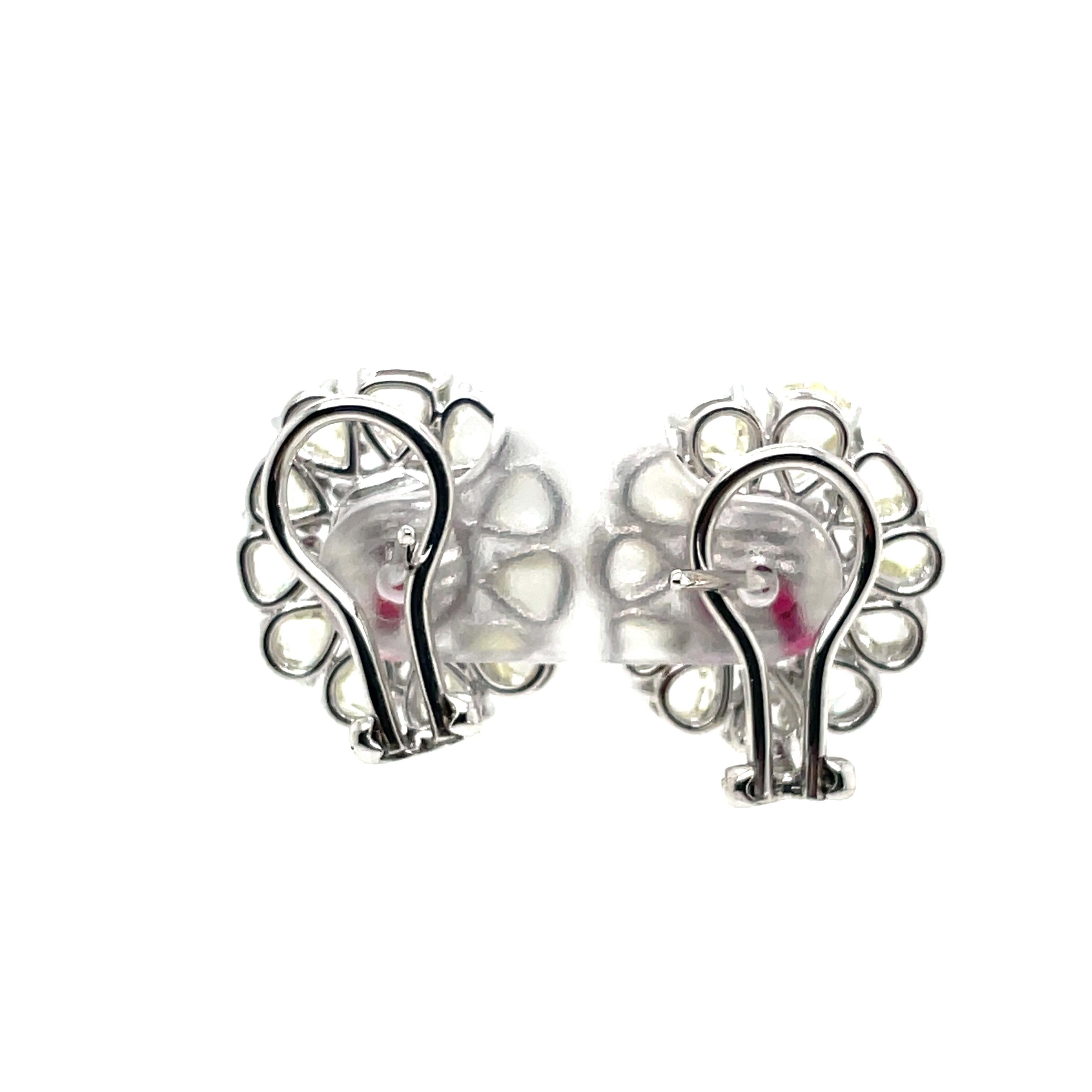 Boucles d'oreilles en or blanc 18k Ruby Cts 4.11 Diamant taille rose en vente 2