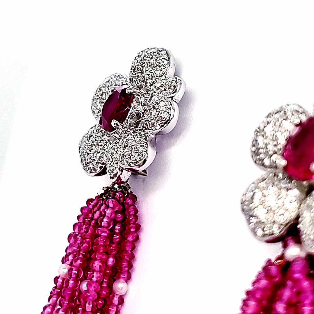 18k White Gold Ruby Cts 4.15 Diamond Tassel Earrings In New Condition For Sale In Hong Kong, HK