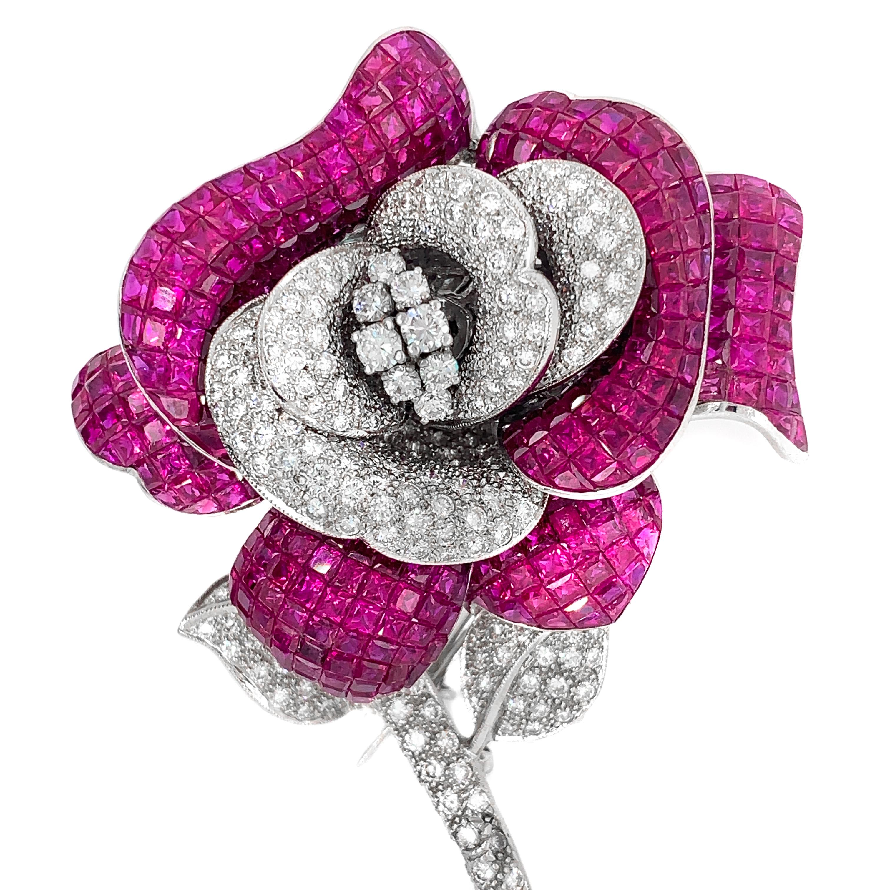 18 Karat White Gold Ruby and Diamond Brooch In Excellent Condition In New York, NY